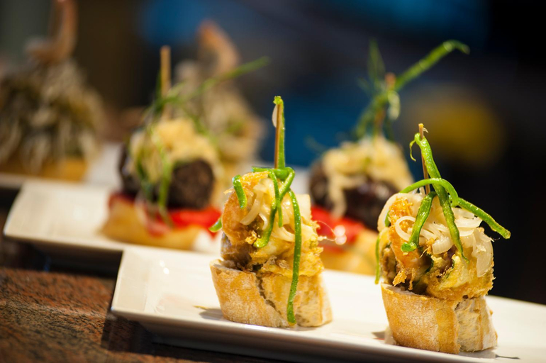 Food & Drinks 4, Hostal Izaga, Navarra