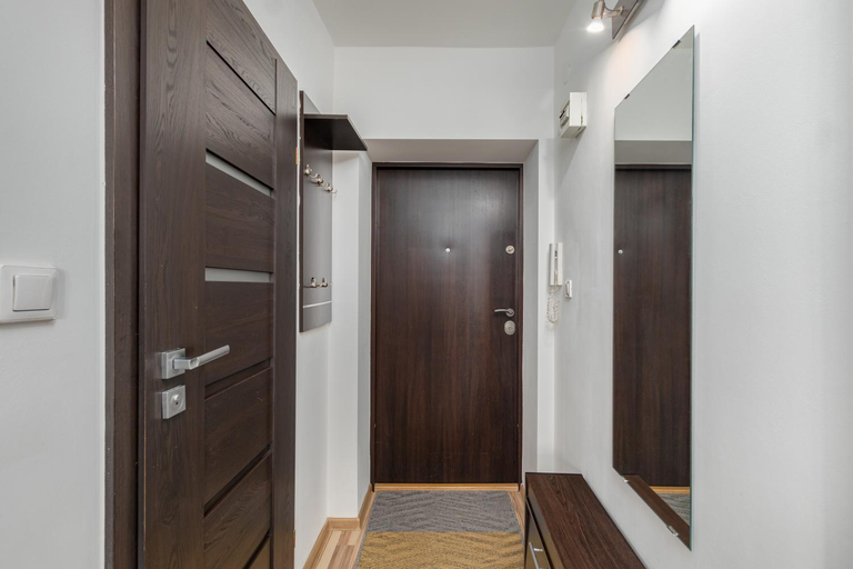 Others 4, Podchorazych 41 by Homeprime, Warsaw