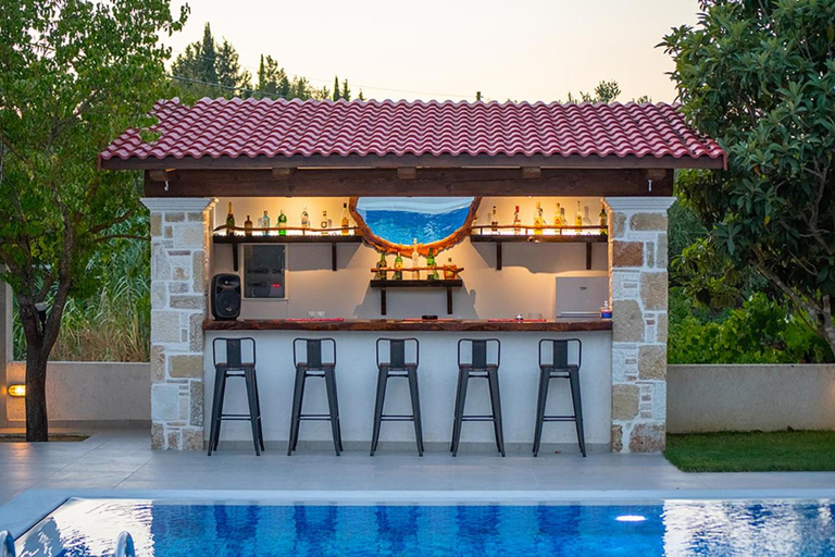 Bar/lounge 2, Zissis Villa & pool 5min drive to beach, Ionian Islands