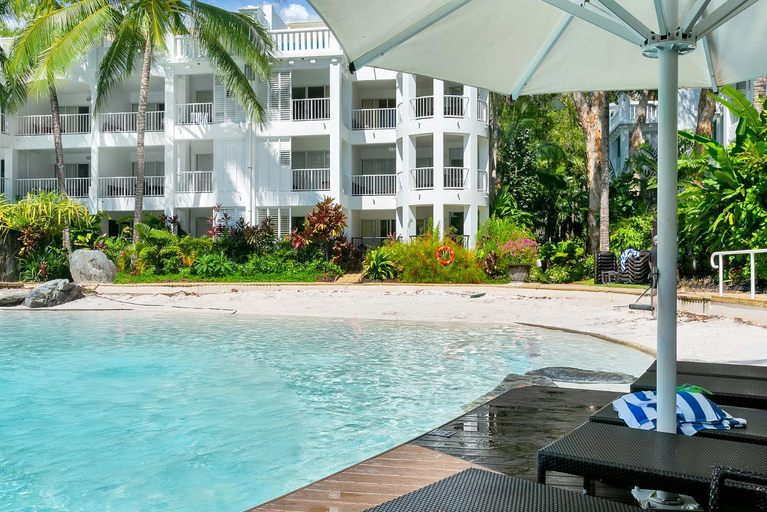 Swimming pool 3, Private Beach Club Apartment in Building 2, Cairns