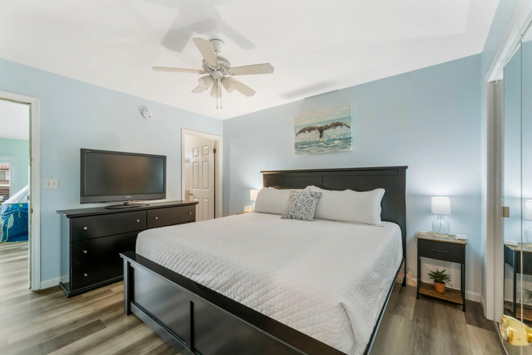 Room 5, Spring Special Canal View Ocean Pool 0 Clean FEE, Bay