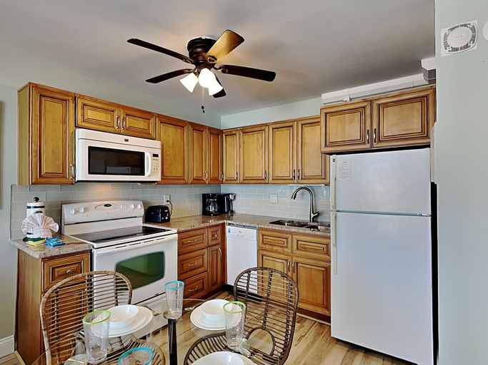 Others 5, Estero Beach & Tennis by Distinctive Beach Rentals, Lee
