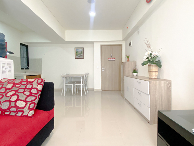 Others 4, Comfortable and Spacious 3BR Meikarta Apartment By Travelio, Cikarang