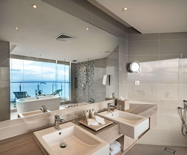 Bathroom 8