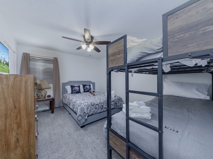 Bedroom 3, Aspen Run Condo Unit 29A, Lincoln