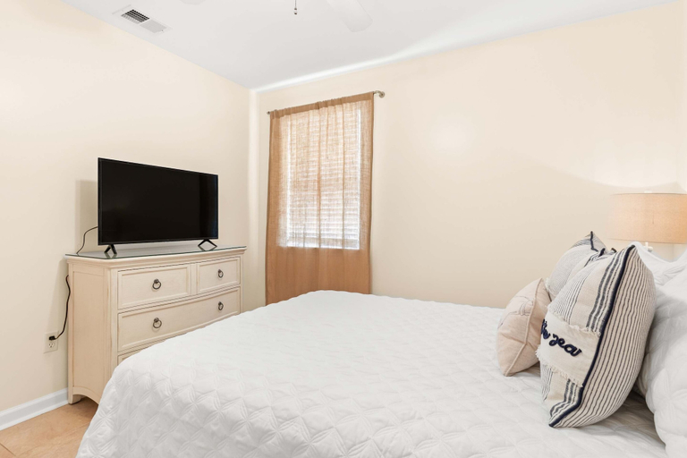 Bedroom 3, Bowline Bungalow Tybee Vacation Rentals, Chatham