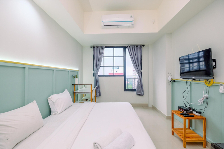 Bedroom 3, Minimalist Studio Apartment At Evenciio Margonda, Depok