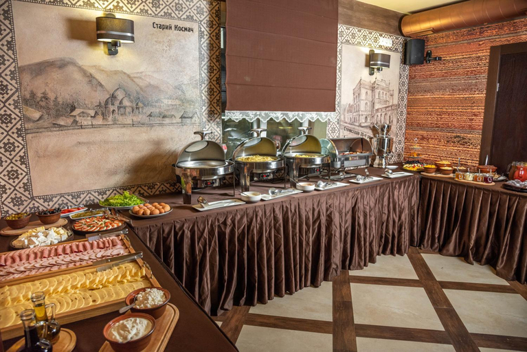Food & Drinks 3, Karpatski Hotel & Spa, Nadvirnians'kyi