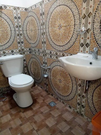 Bathroom 5, Jeno Tourist Inn, San Vicente