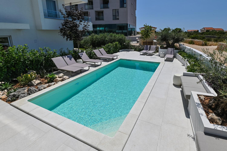 Sport & Beauty 2, VILLA CALA, Hotel Rooms&Apartments, Novalja