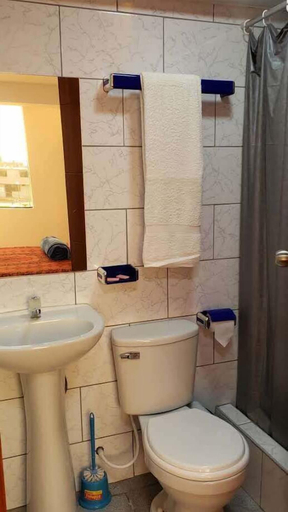 Bathroom, Hostal Marysabel, Ascope