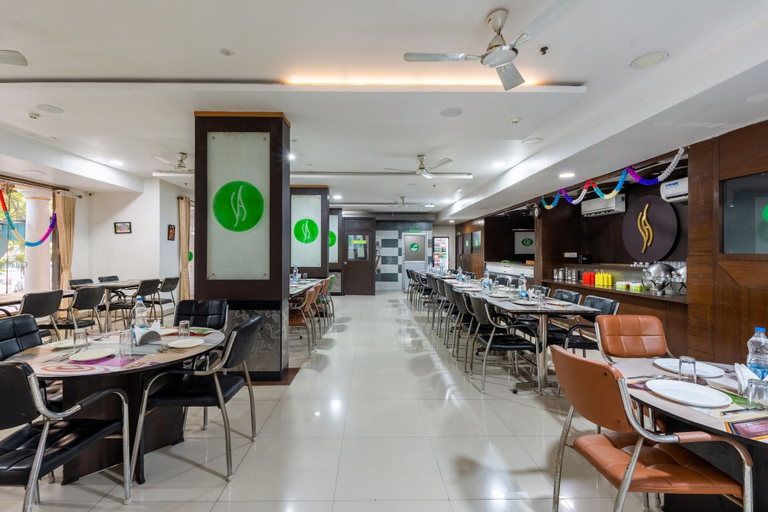 Food & Drinks 4, Treebo South Avenue, 700 Mts From Promenade Beach, Puducherry