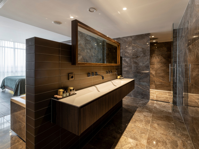 Bathroom 5, Van der Valk Hotel Zwolle, Zwolle