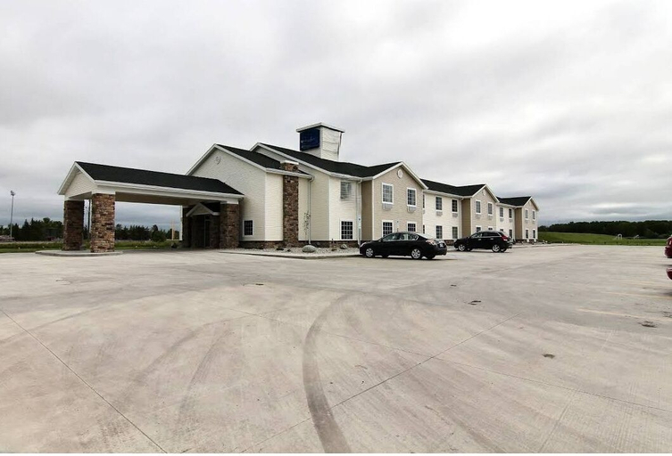 Exterior & Views, AmeriVu Inn and Suites, Polk
