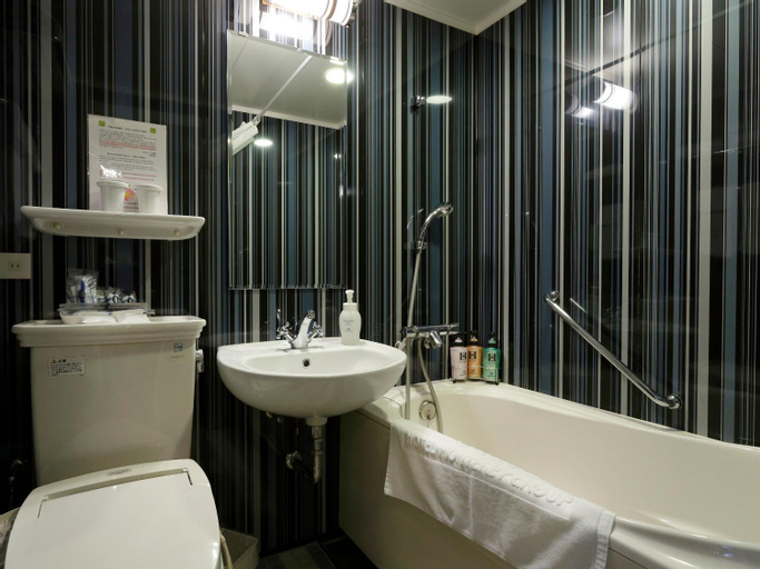Bathroom 6