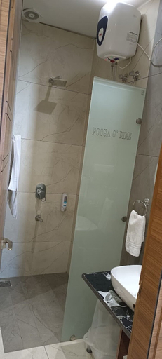 Bathroom 3, Pooja-O-Dine Hotel Yamunanagar, Yamunanagar