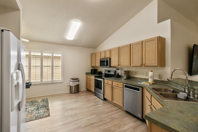 Others 5, Here Comes Sunshine by Southern Vacation Rentals, Walton