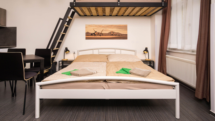 Bedroom 5, Flying Bed Apartment close to Castle, Praha 6