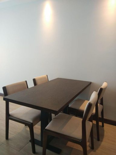Dining Room 19