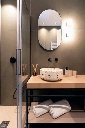 Bathroom 5, The Flow - Via Del Corso, Roma