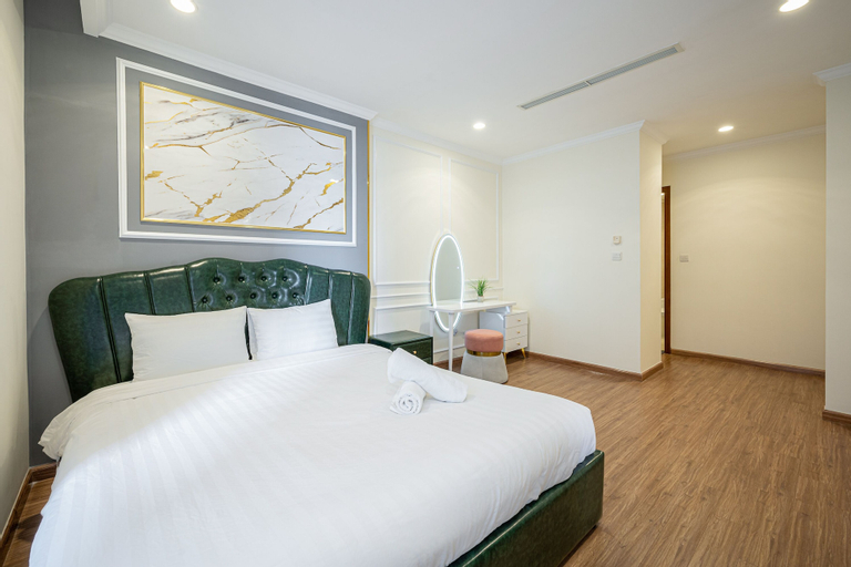 Bedroom 28