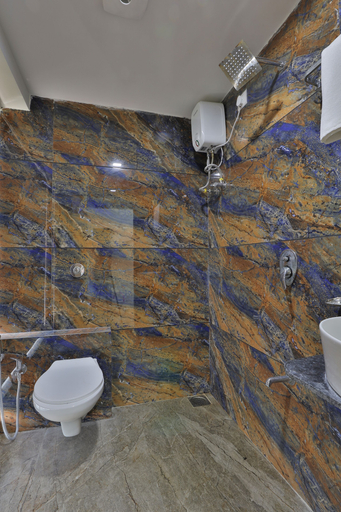 Bathroom, Hotel Shivaay, Gandhinagar