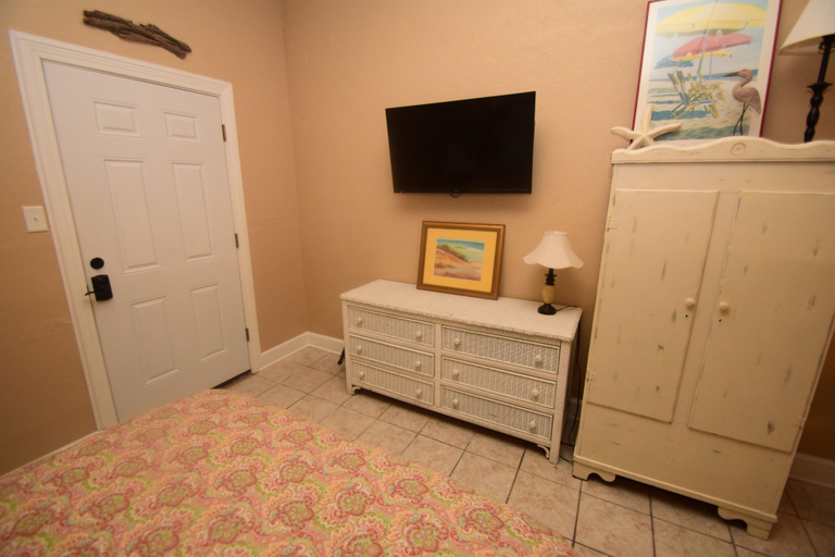 Bedroom 3, Beachview, Baldwin