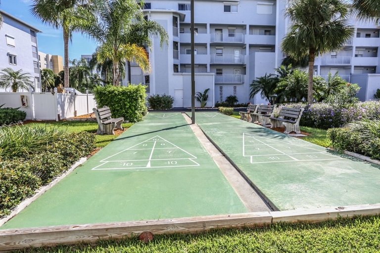 Exterior & Views 2, Royal Pelican by Distinctive Beach Rentals, Lee