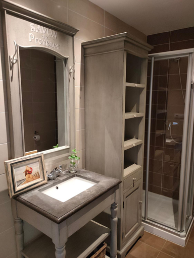 Bathroom 3, Apartamentos Antonia, La Rioja