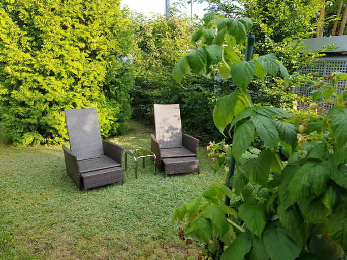 Others 2, Gastezimmer Aschenbrenner, Coburg