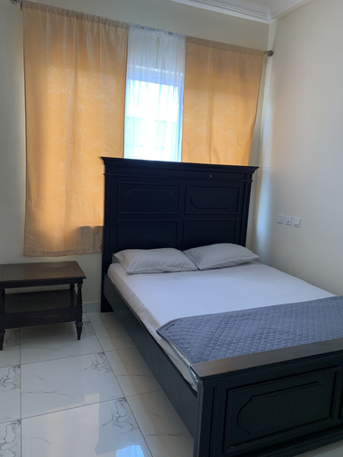 Bedroom 2, Luxury for You, Tema