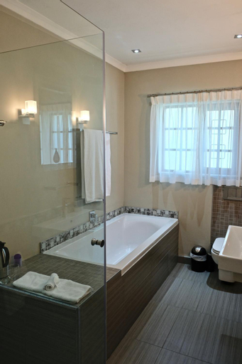 Bathroom 3