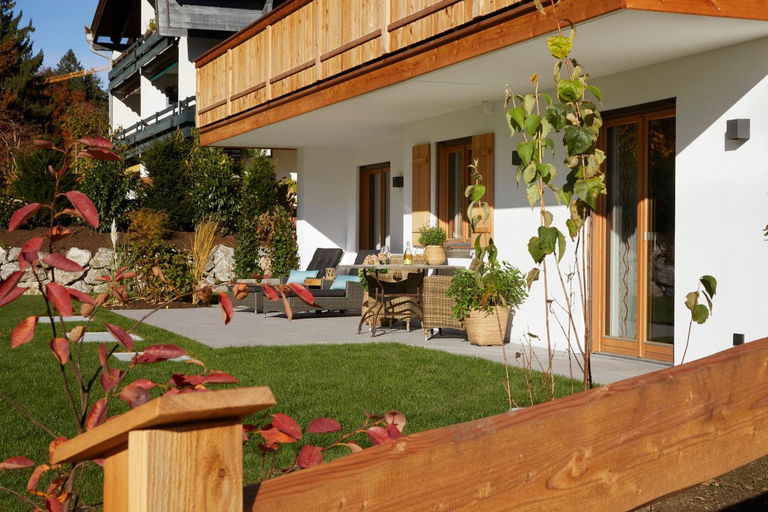 Others 3, Ansitz Brenner, Miesbach