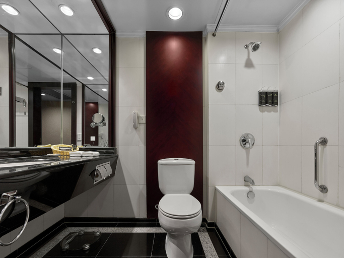Bathroom 4, Poly Plaza Hotel, Beijing
