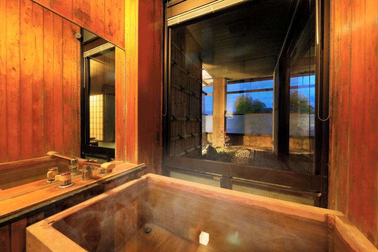 Bathroom 4, Hayamakan, Kaminoyama