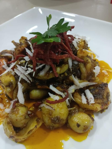 Food & Drinks 5, Sparklyn Hotels & Suites, Eti-Osa
