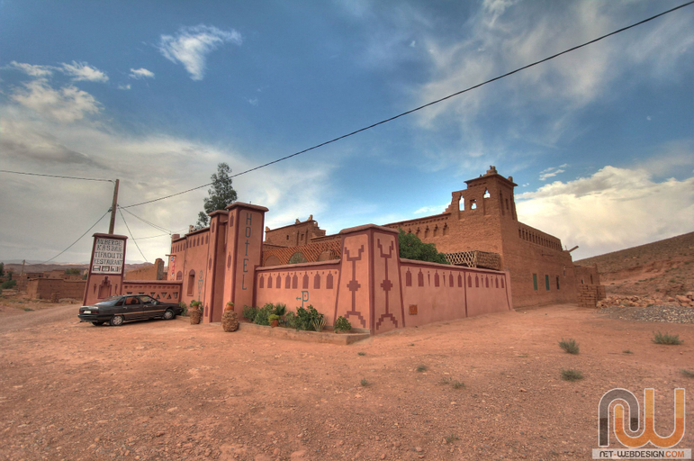 Exterior & Views 2, Riad Kasbah tifaoute restaurant, Ouarzazate