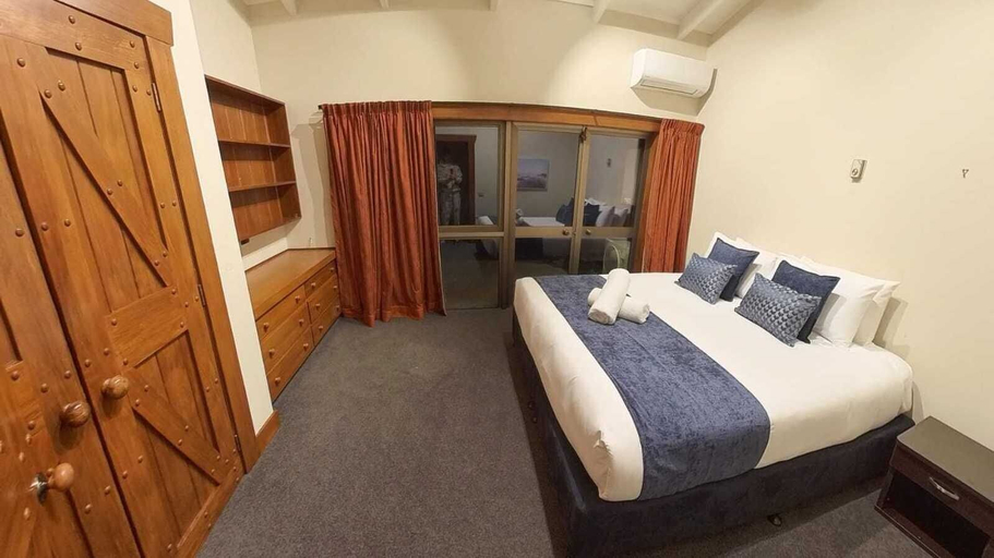 Bedroom 2, Magnolia Park, Waikato