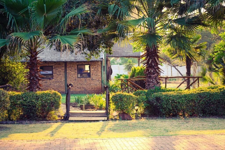 Others 5, Avela Lodge, West Rand