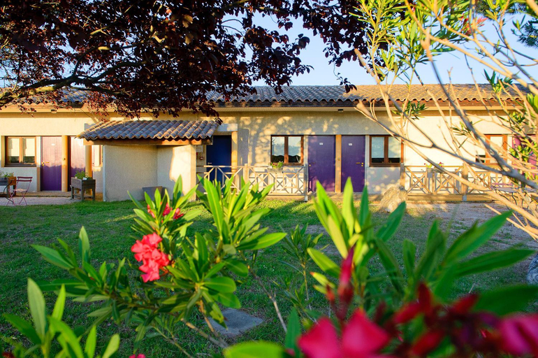 Exterior & Views 1, Logis Hotel Le Mistral - Restaurant - Montelimar Sud, Drôme