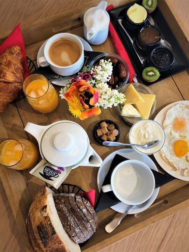 Food & Drinks 5, Chalet sur les monts Morzine, Haute-Savoie