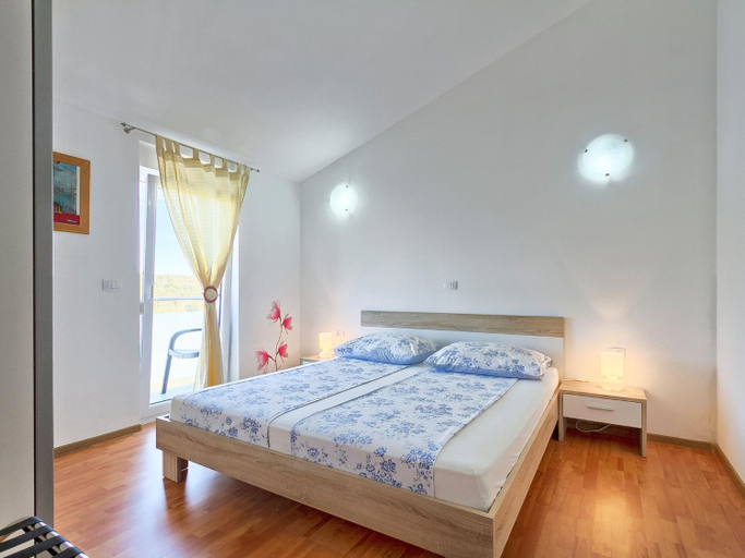 3, Holiday Home Amber by Interhome, Svetvinčenat