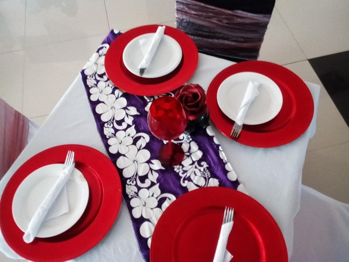 Food & Drinks 5, Royal Olympia Lodges and Safaris, Livingstone