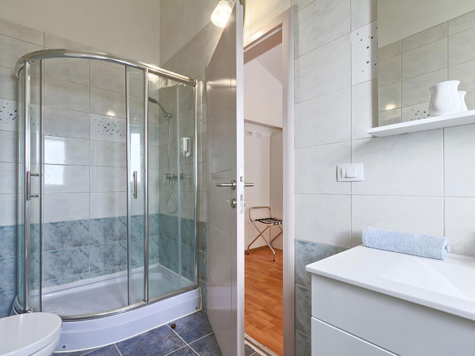 4, Holiday Home Amber by Interhome, Svetvinčenat