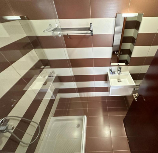 Bathroom 4, Monte Cristo Hotel with Rooftop Pool, Sarandës