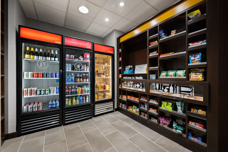 Food & Drinks 5, Hampton Inn Birmingham Leeds, Jefferson