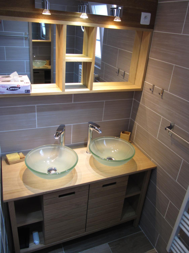 Bathroom, La Saline, Morbihan