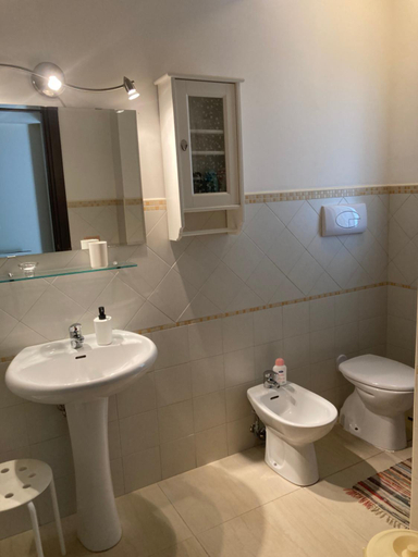 Bathroom 2, Stanza Sole, Catania