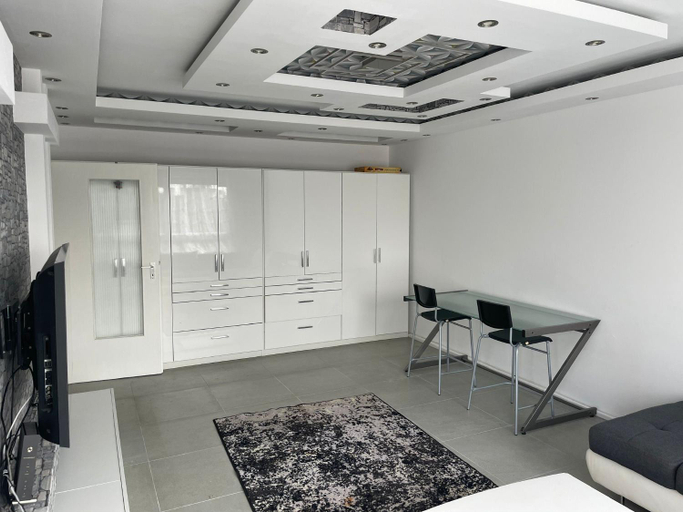 Others 4, Ismail Wohnung 2 Zi. Kranichstein, Darmstadt