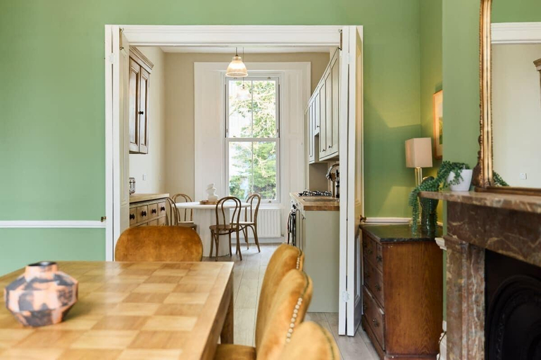 Others 5, The Fulham Town House - Spacious 4BDR House with Garden, London